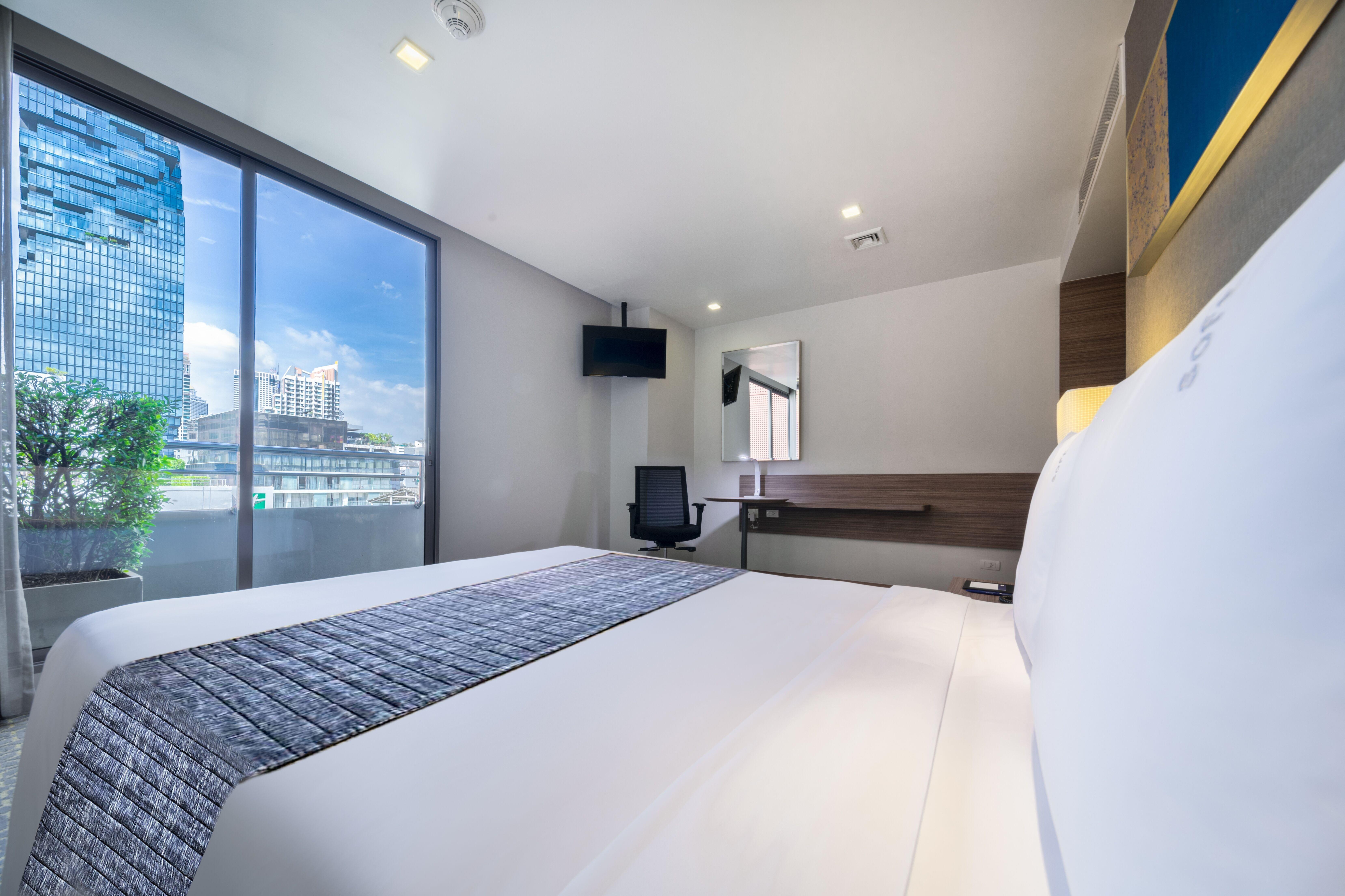 Holiday Inn Express Bangkok Sathorn By Ihg Екстериор снимка