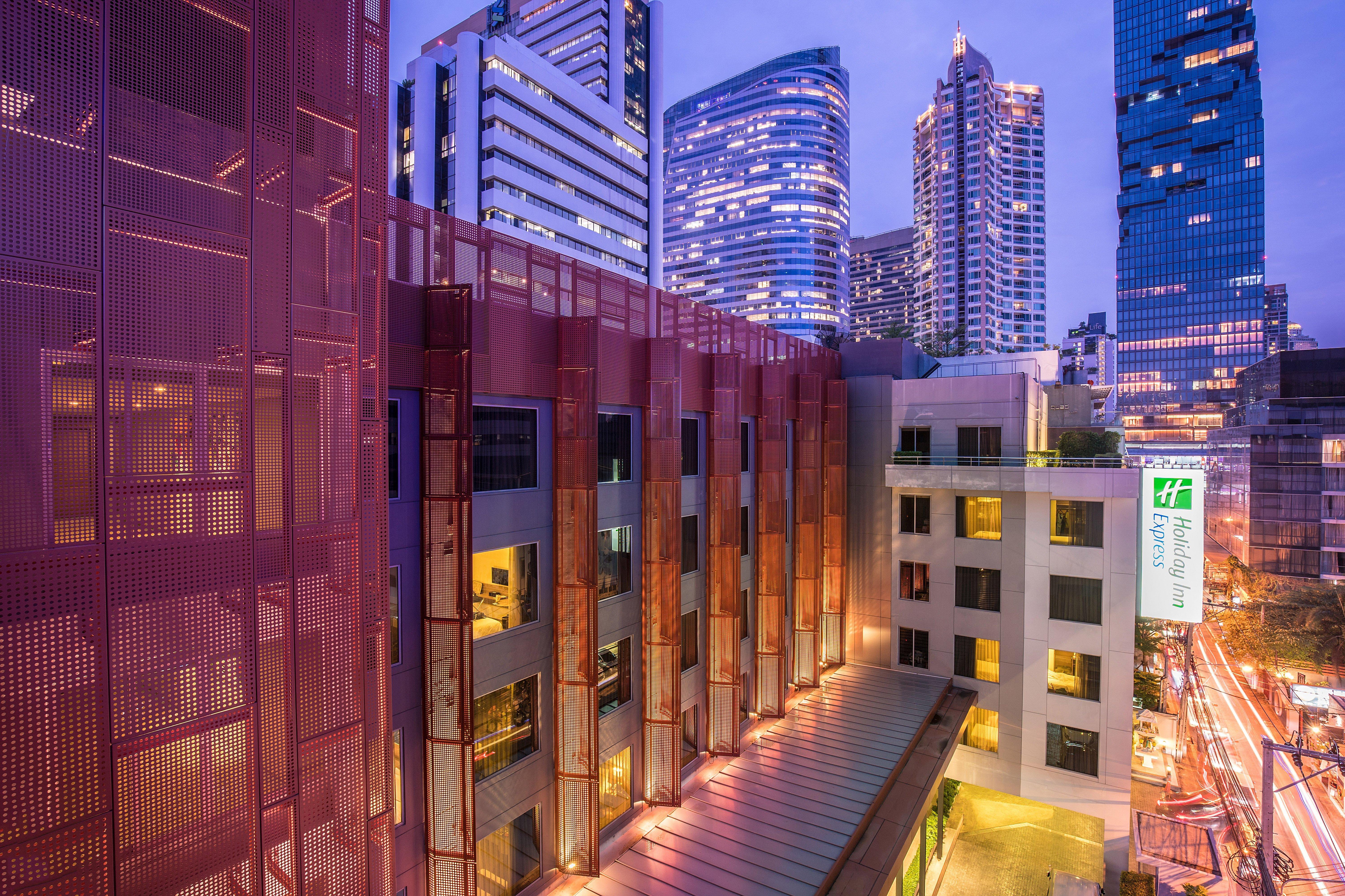Holiday Inn Express Bangkok Sathorn By Ihg Екстериор снимка
